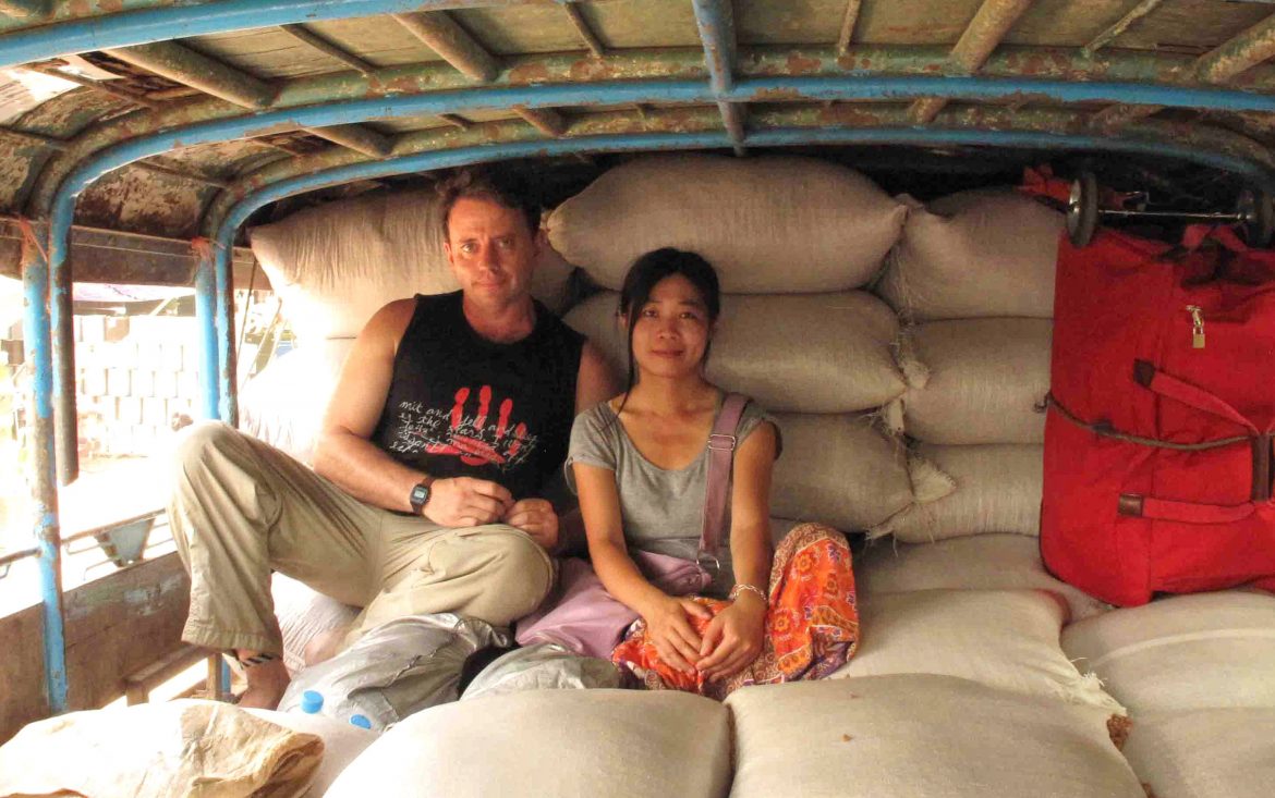 Javier Sánchez-Monge | Seres solitarios